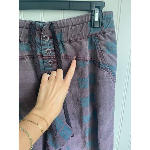 Anthropologie Joggers Women's Small Jacquie Plum Button Fly Pants, Boho Edgy - Picture 6 of 7
